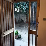 Molo 37